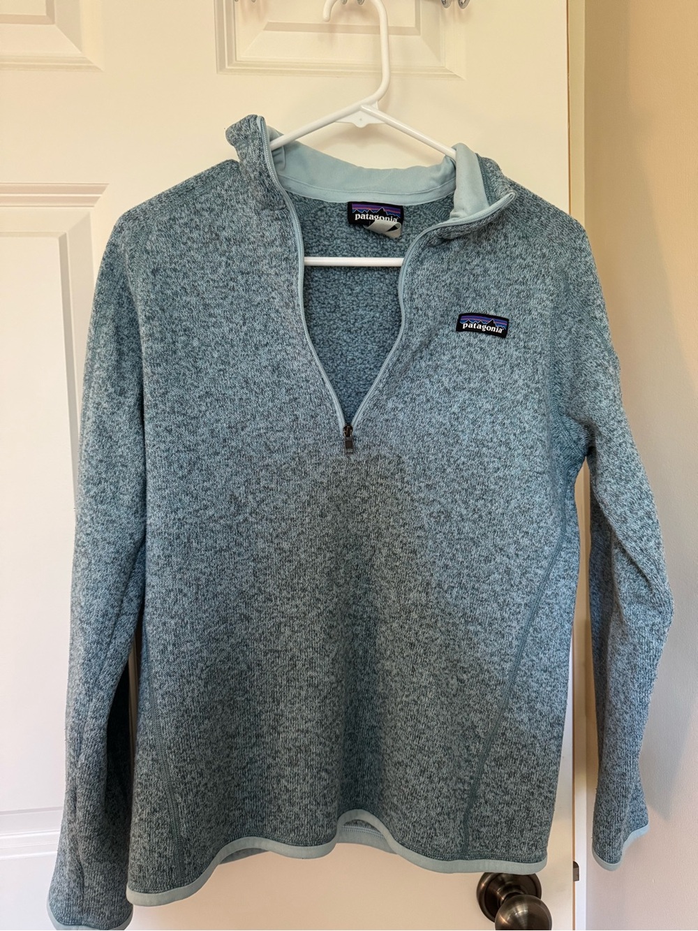 Patagonia Womens Heathered Light Blue Quarter-Zip Fleece Pullover